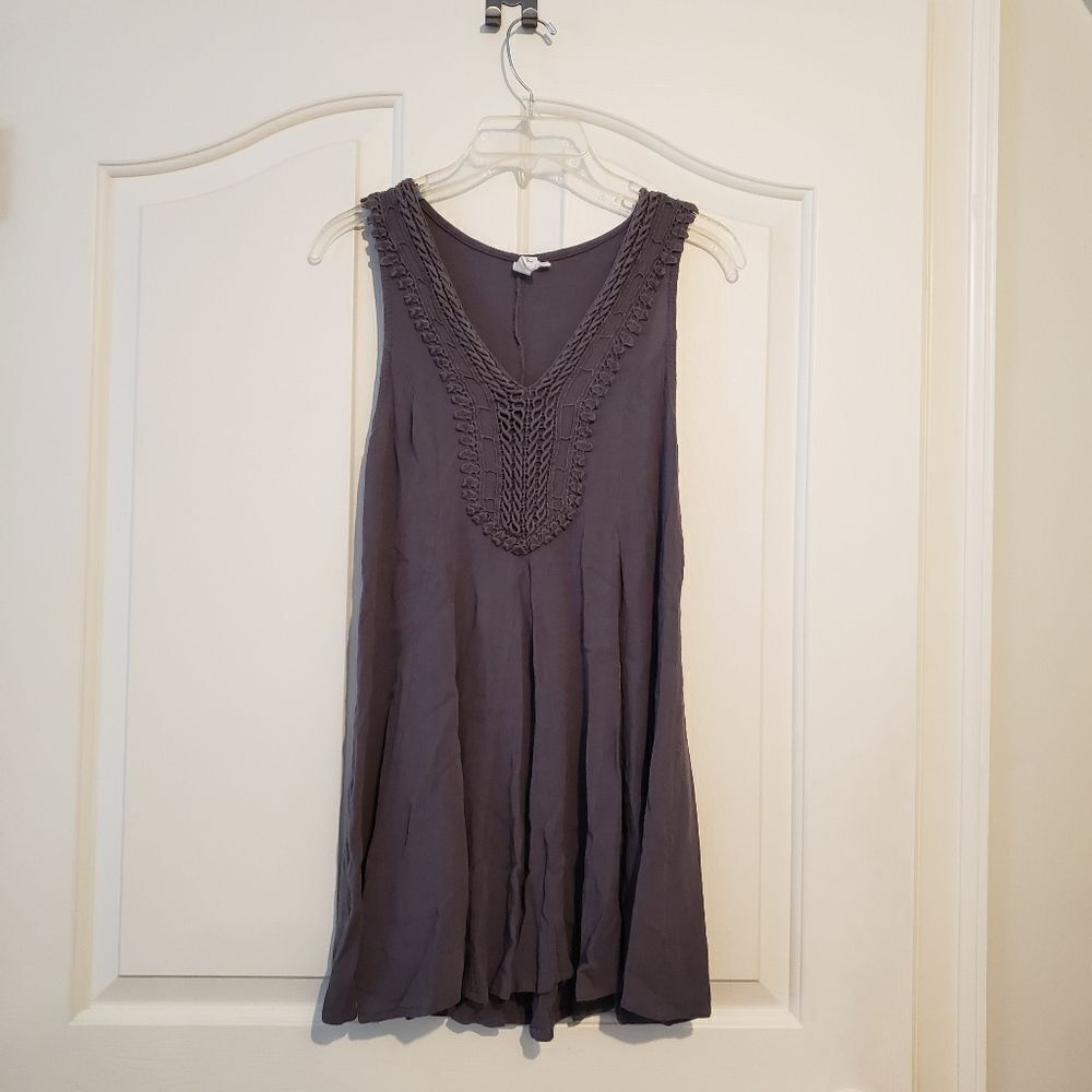 Others Follow Gray Sleeveless Top
